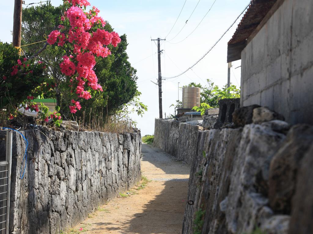 Hotel Hamahigashima Resort Uruma Dış mekan fotoğraf